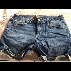 Arizona Jeans shorts SIZE 11